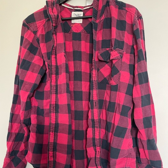 TNA BOYFRIEND FIT FLANNEL - Picture 4 of 5